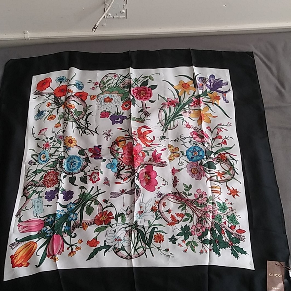 Designer hair stlye protector wrap